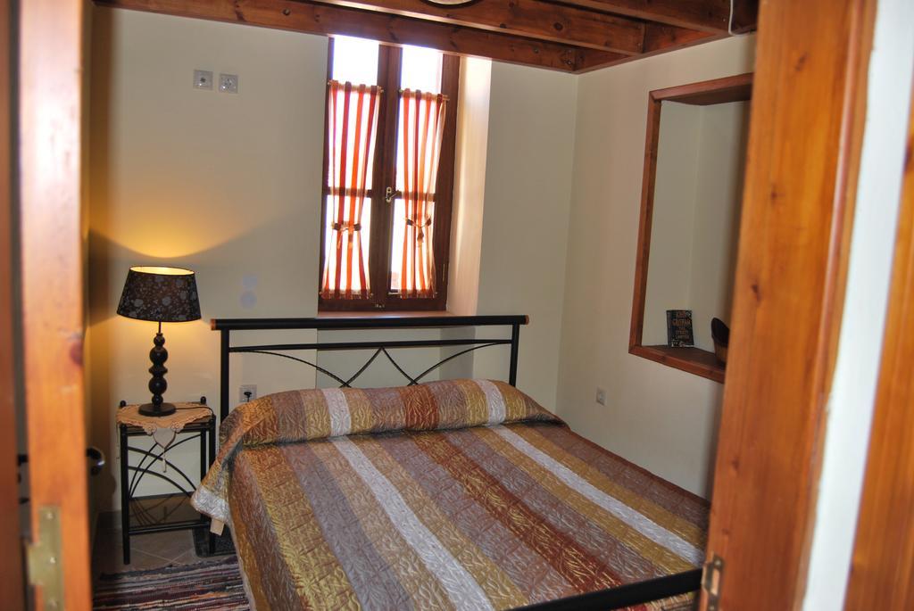 Mika'S House Villa Chalki Town Phòng bức ảnh